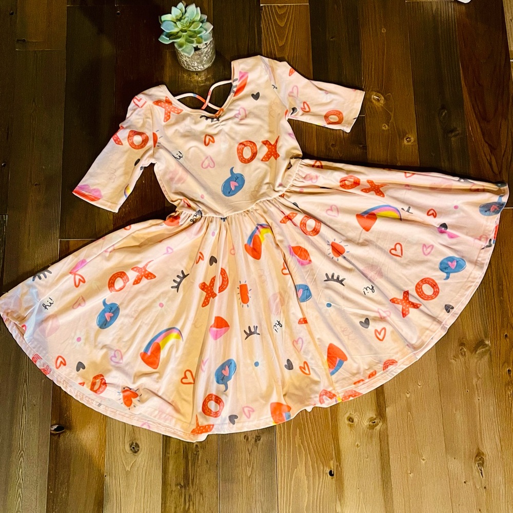 Dot dot smile pink Valentine’s Ballerina Dress size 8/10.   XO hearts rainbow